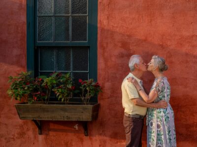 Wenn Männlichkeit verunsichert: Wie ein Mann in einer Familienaufstellung eine neue innere Erlaubnis findet